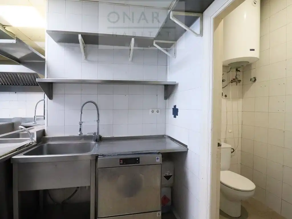 Kitchen of Commercial properties for sale in Hondarribia