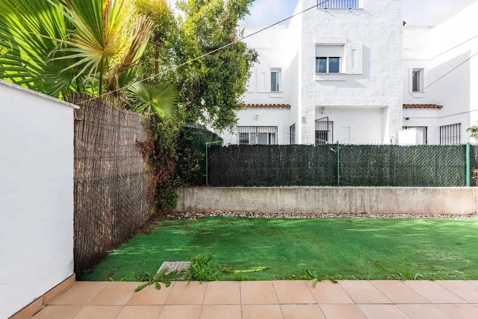 Jardín de Casa adosada en venta en Marbella con Aire acondicionado, Terraza y Internet