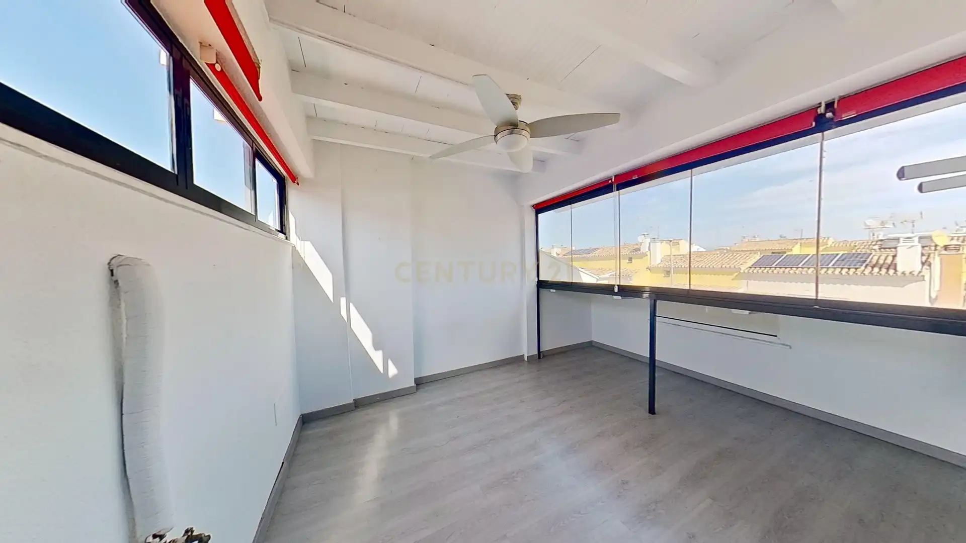 Detached homes for sale in Málaga  with Air Conditioner, Private garden and Storage room