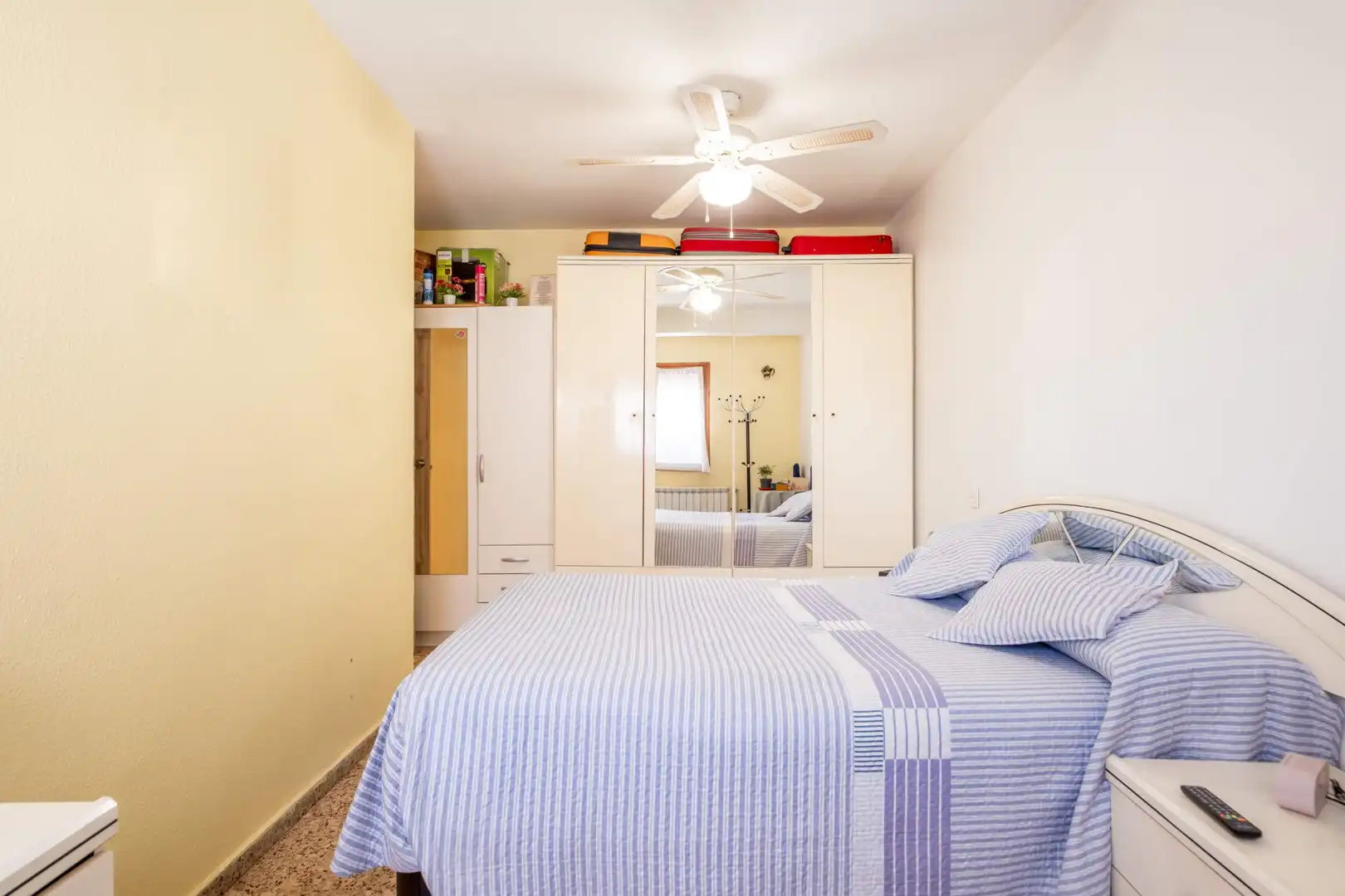 Bedroom of Flat for sale in Utebo  with Air Conditioner, Heating and Balcony