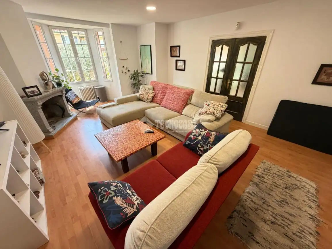 Sala de estar de Casa adosada en venta en Collado Mediano con Calefacción y Jardín privado