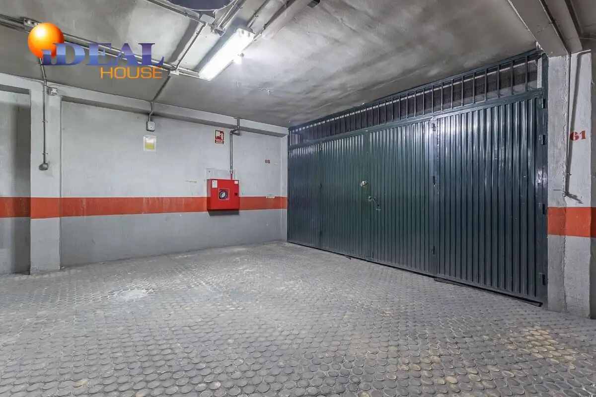 Parking de Garaje en venta en Granada