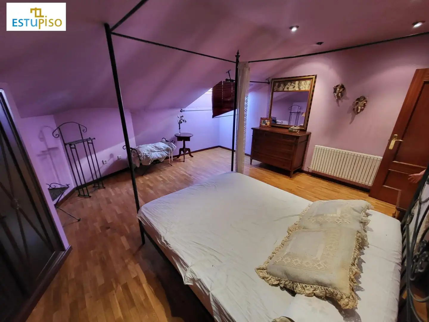 Bedroom of Attic for sale in León Capital   with Terrace and Balcony