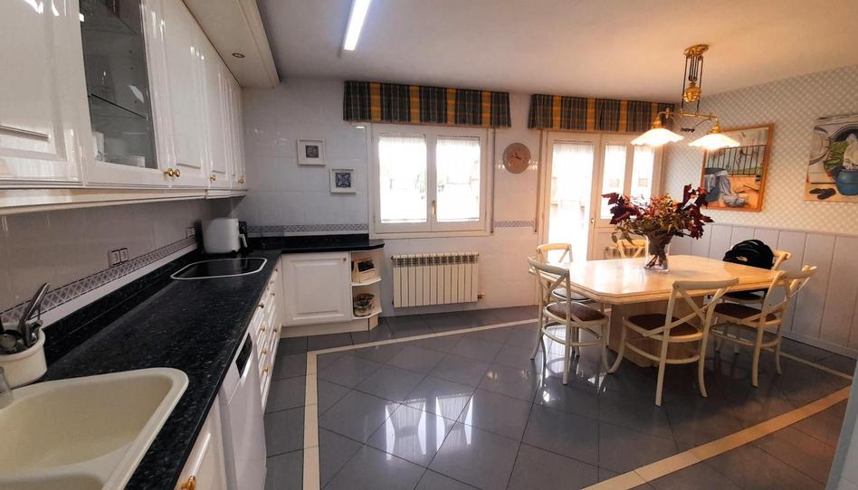 Foto 1 de Casa adosada en venda a El Mirador, Alpicat, Lleida