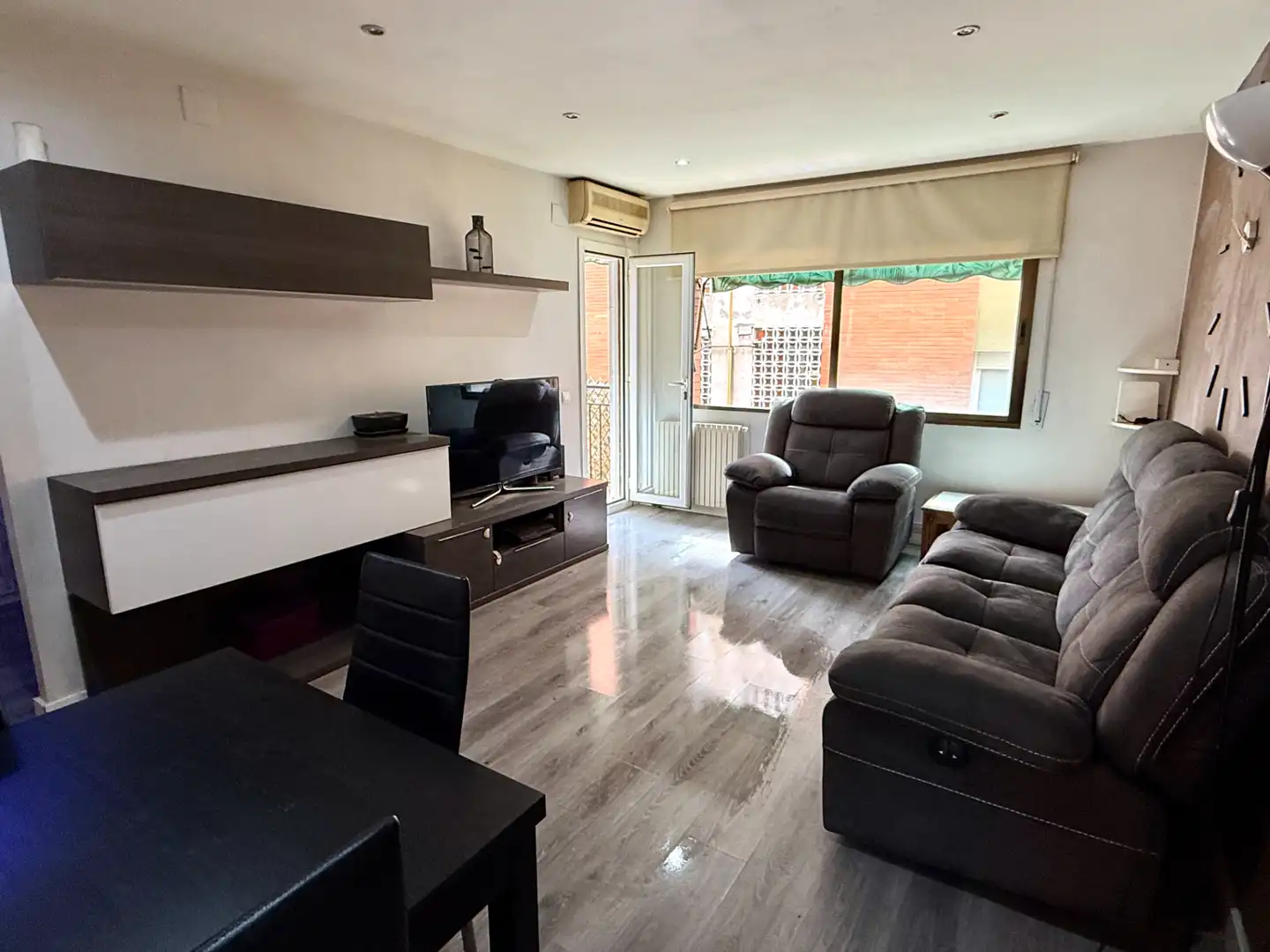 Sala de estar de Piso en venta en Barcelona con Aire acondicionado, Calefacción y Parquet