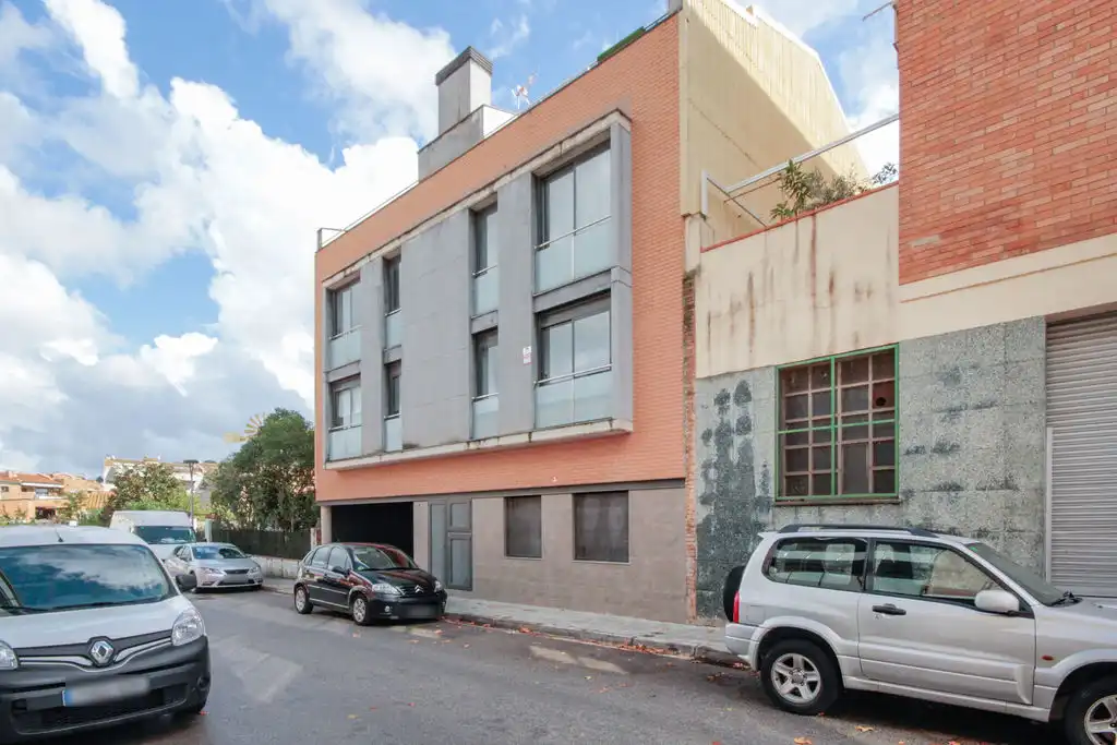 Flat for sale in C/ Enric Gayarre, La Roca del Vallès