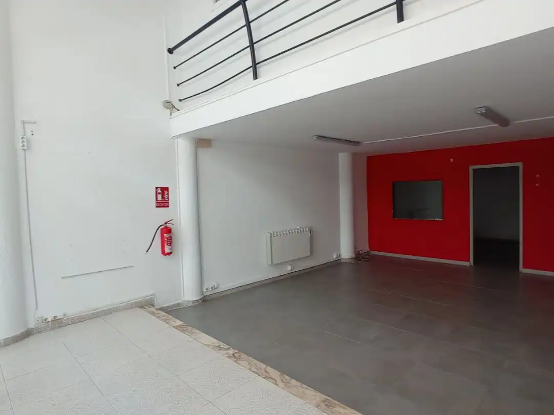 Local comercial de lloguer a Carrer de Vilamar 88, imagen 4