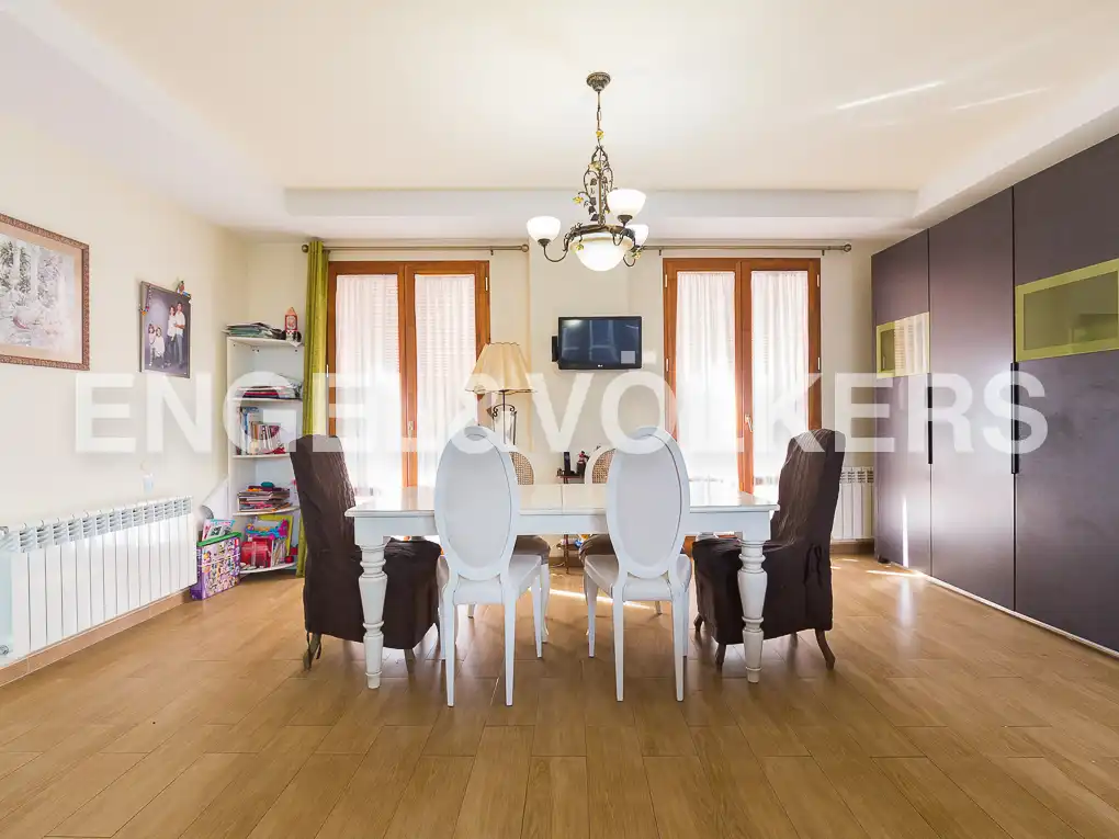 Dining room of Houses for sale in Alzira  with Air Conditioner, Heating and Terrace
