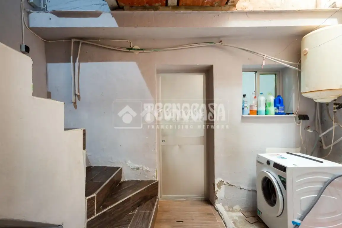 Casa adosada en venta en Vélez-Málaga con Terraza, Amueblado y Balcón