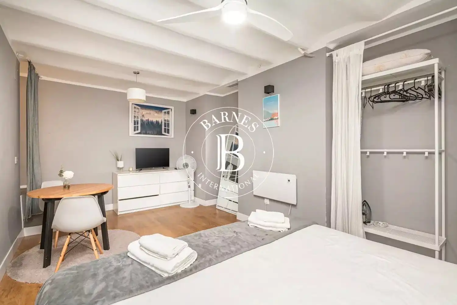 Bedroom of Flat for sale in Madrid  with Air Conditioner, Heating and Terrace