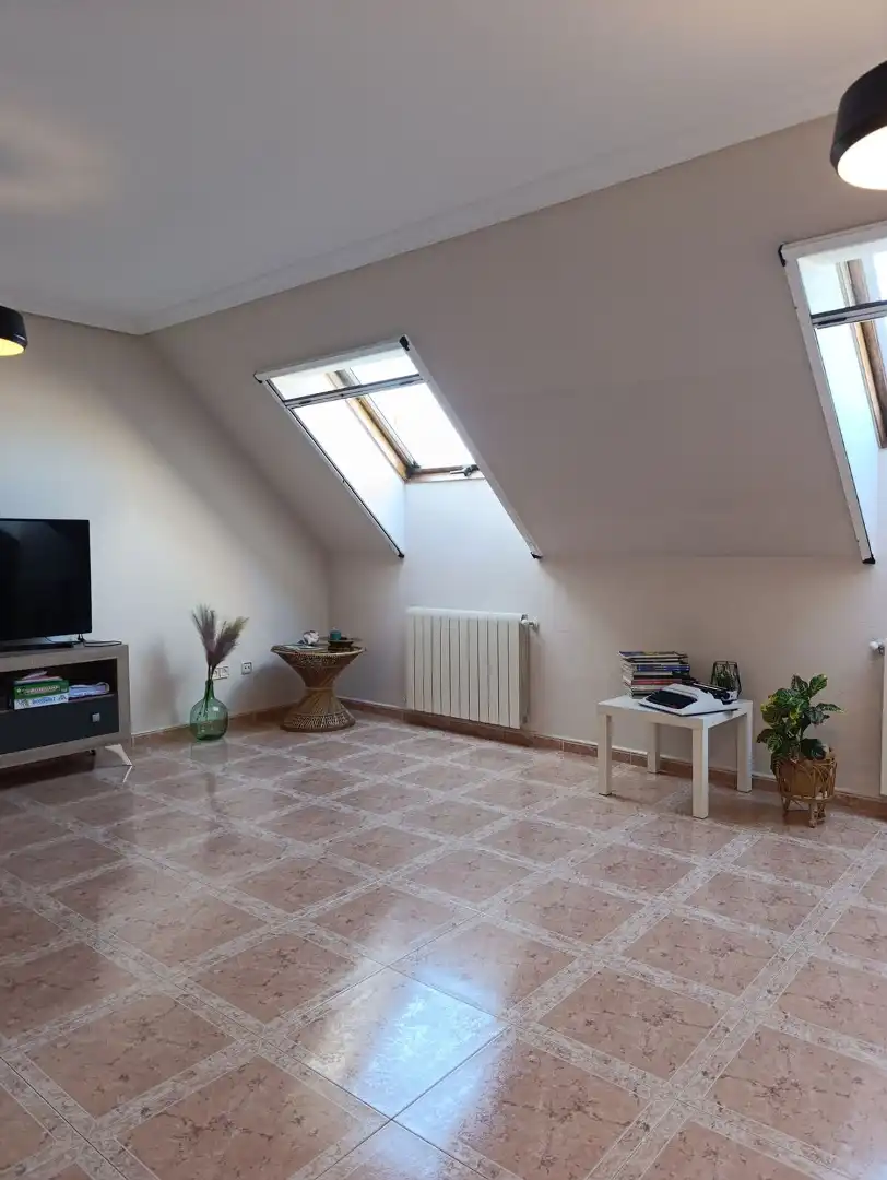 Habitación de Casa o chalet en venta en Ciudad Real con Aire acondicionado, Calefacción y Parquet