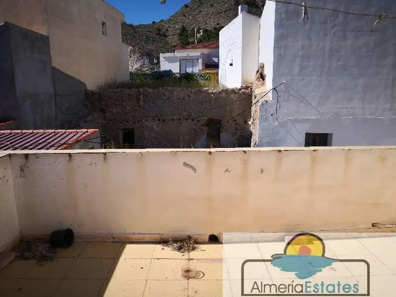 Jardí de Casa o xalet en venda en Somontín