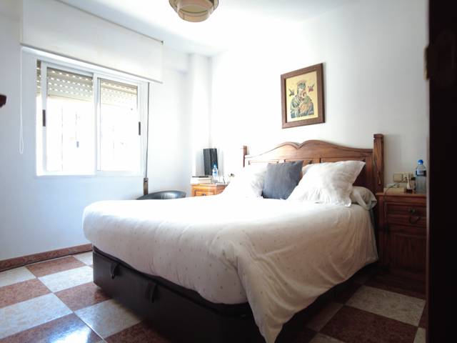 Piso en Venta en Avenida General López Domínguez en Los Jardines de Marbella - La Ermita