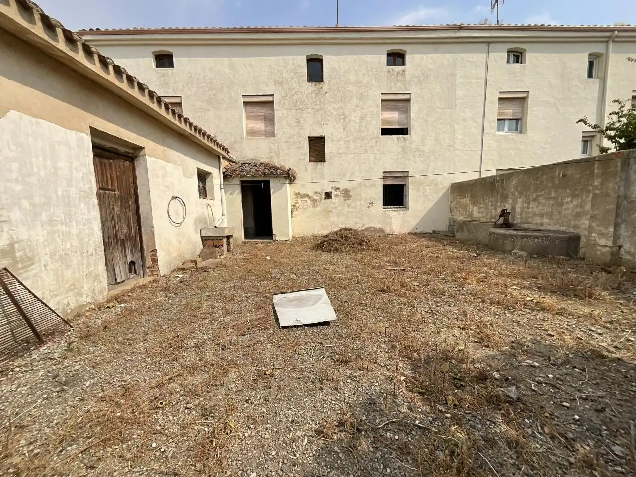 Houses for sale in Castildelgado  with Storage room and Furnished