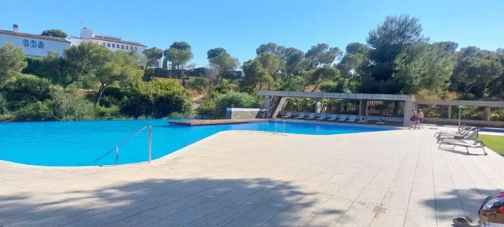Piscina de Dúplex en venda en Sant Pere de Ribes amb Aire condicionat, Calefacció i Jardí privat