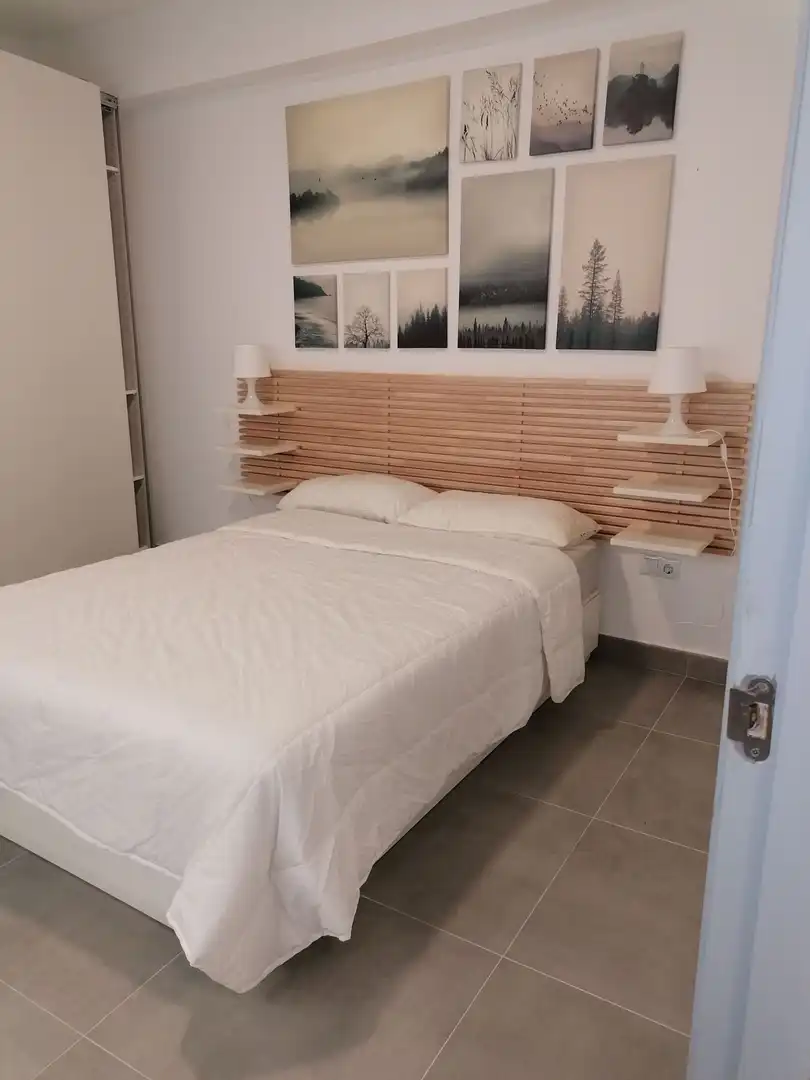Bedroom of Apartments for rent in Algeciras  with Furnished