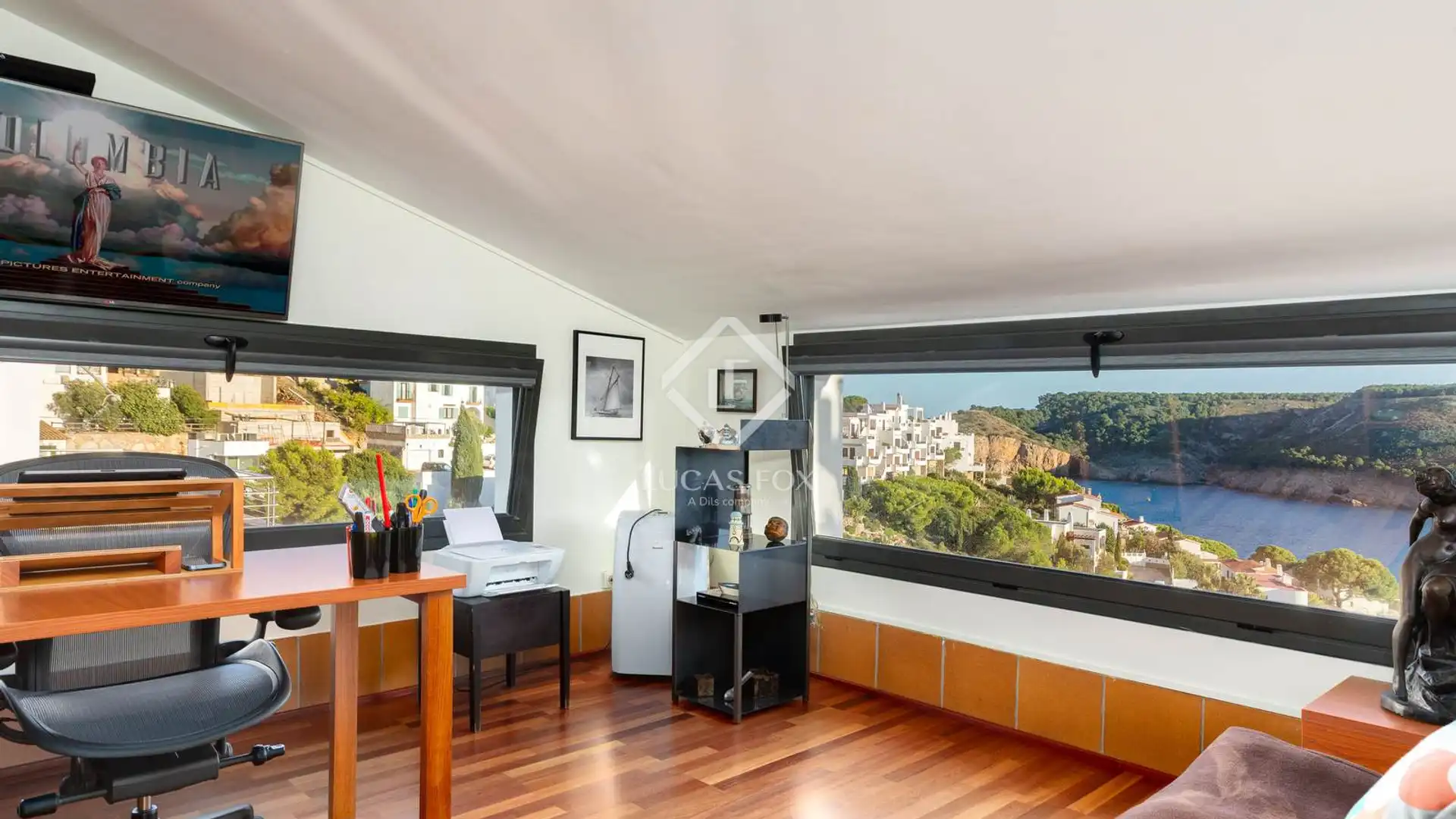 Sala de estar de Casa o chalet en venta en L'Escala con Aire acondicionado, Calefacción y Jardín privado