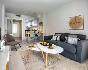 Sala d'estar de Apartament de lloguer en L'Hospitalet de Llobregat amb Aire condicionat, Calefacció i Moblat