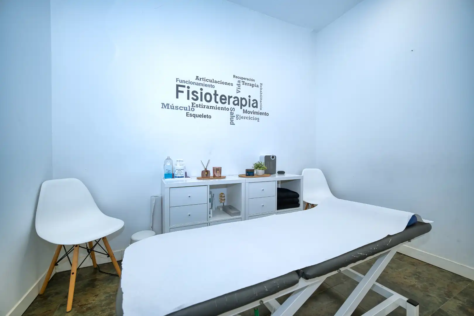 Habitación de Local en traspaso en Valencia con Aire acondicionado, Calefacción y Amueblado