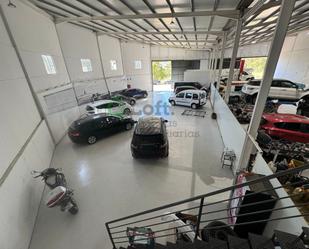 Parkplatz von Fabrikhallen zum verkauf in Olivenza