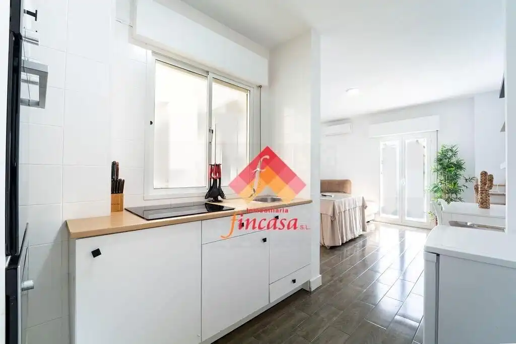Cocina de Piso en venta en Ronda con Terraza, Amueblado y Balcón