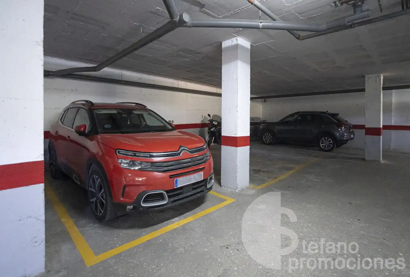 Parking de Piso en venta en Málaga con Aire acondicionado, Terraza y Piscina comunitaria