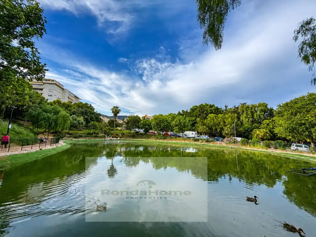 Vista exterior de Piso de alquiler en Benalmádena