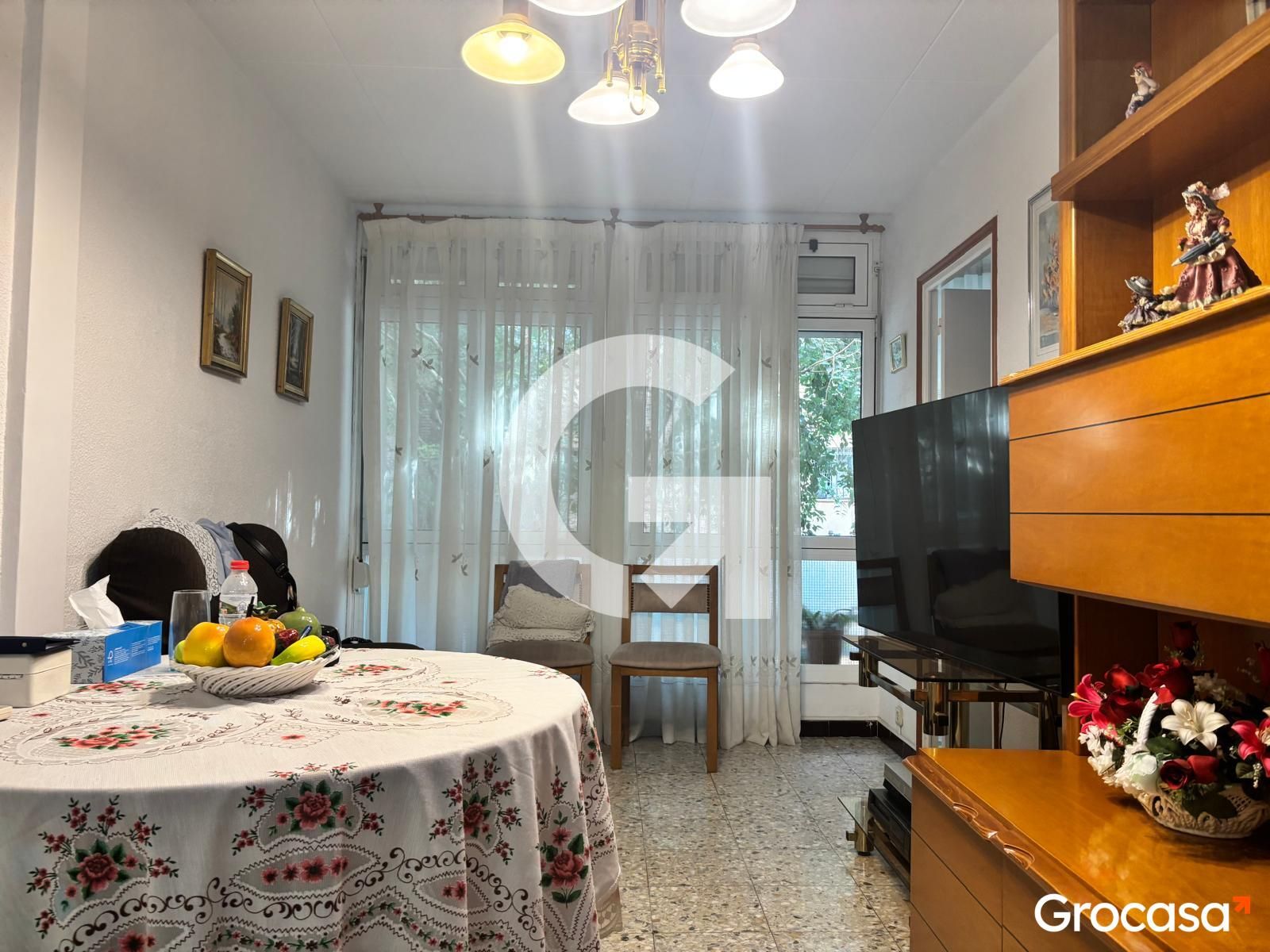 Habitación de Piso en venta en L'Hospitalet de Llobregat con Aire acondicionado, Calefacción y Horno