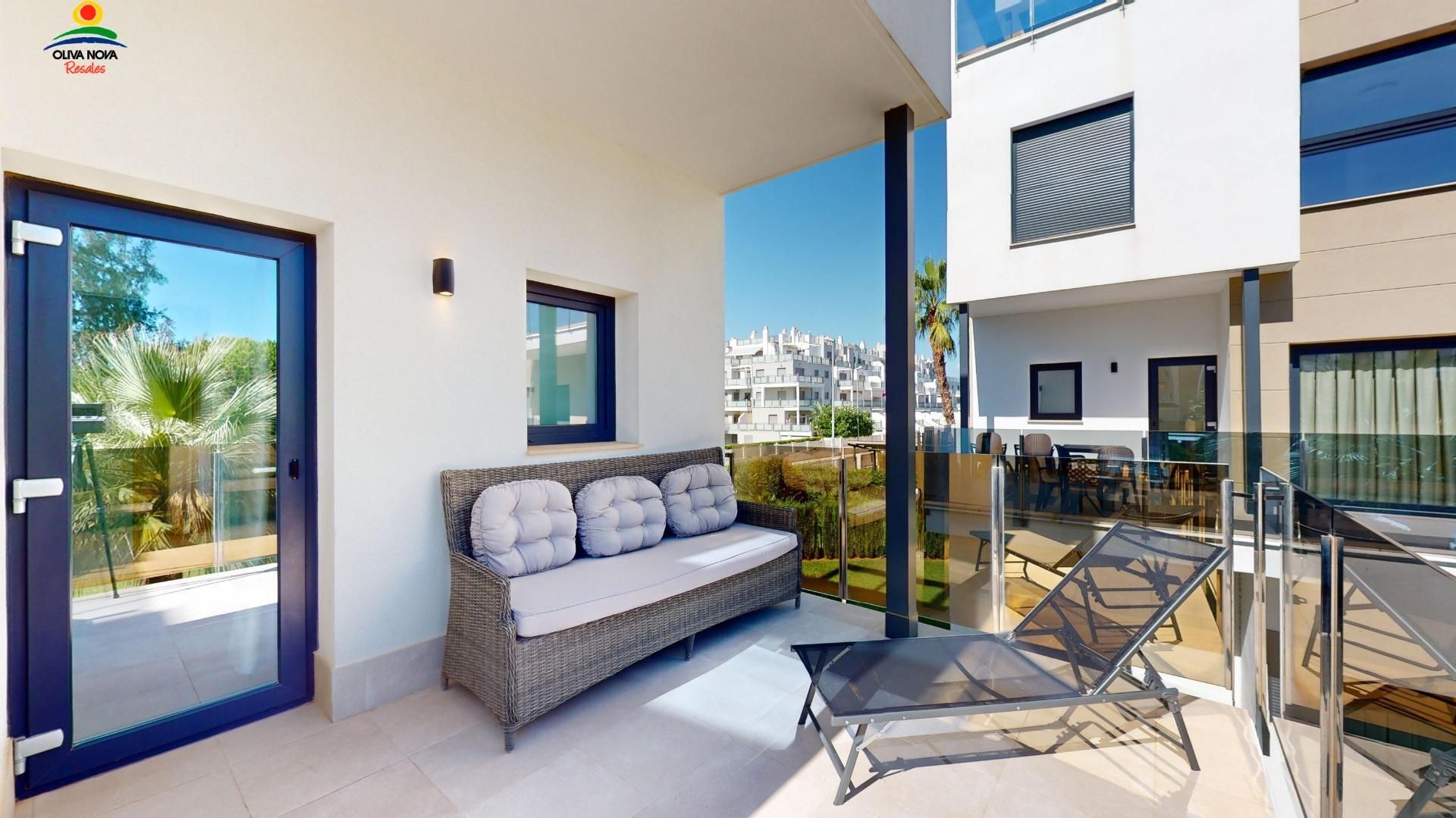 Apartment for sale in Avenida MATISSE, Oliva Nova