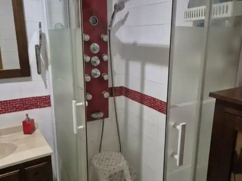 Baño de Casa o chalet en venta en Mairena del Aljarafe con Aire acondicionado y Piscina