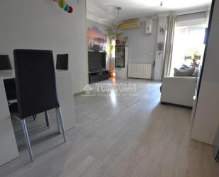 Living room of Flat for sale in Getafe  with Air Conditioner and Heating