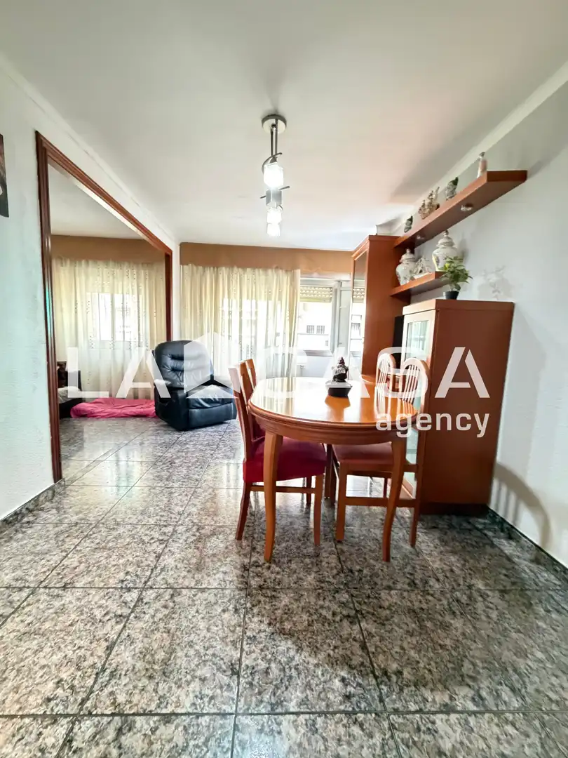 Piso con terraza en venta en Salut - Lloreda, imagen 13