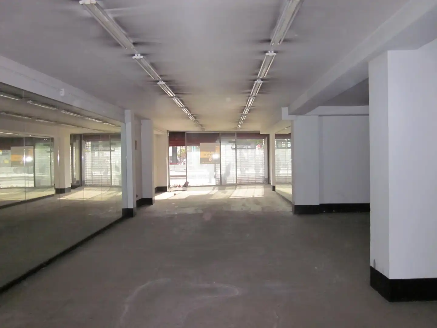 Local comercial en alquiler en AVENIDA ALFONSO XIII 364, imagen 9