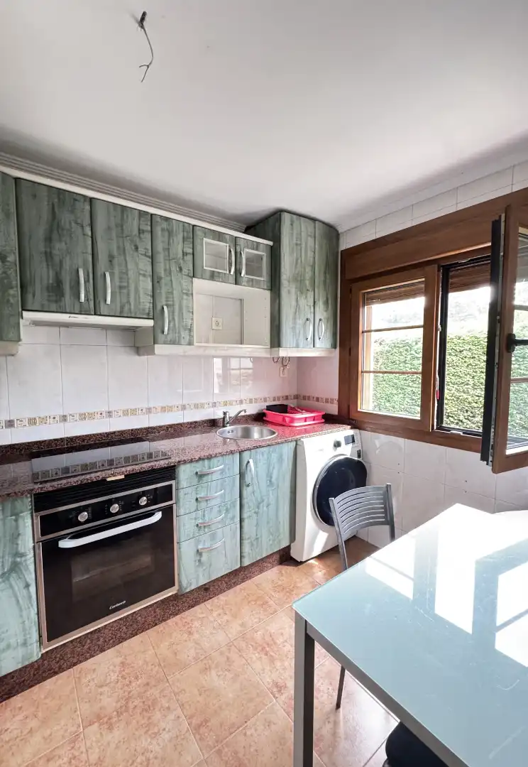 Cuina de Casa o xalet en venda en Avilés