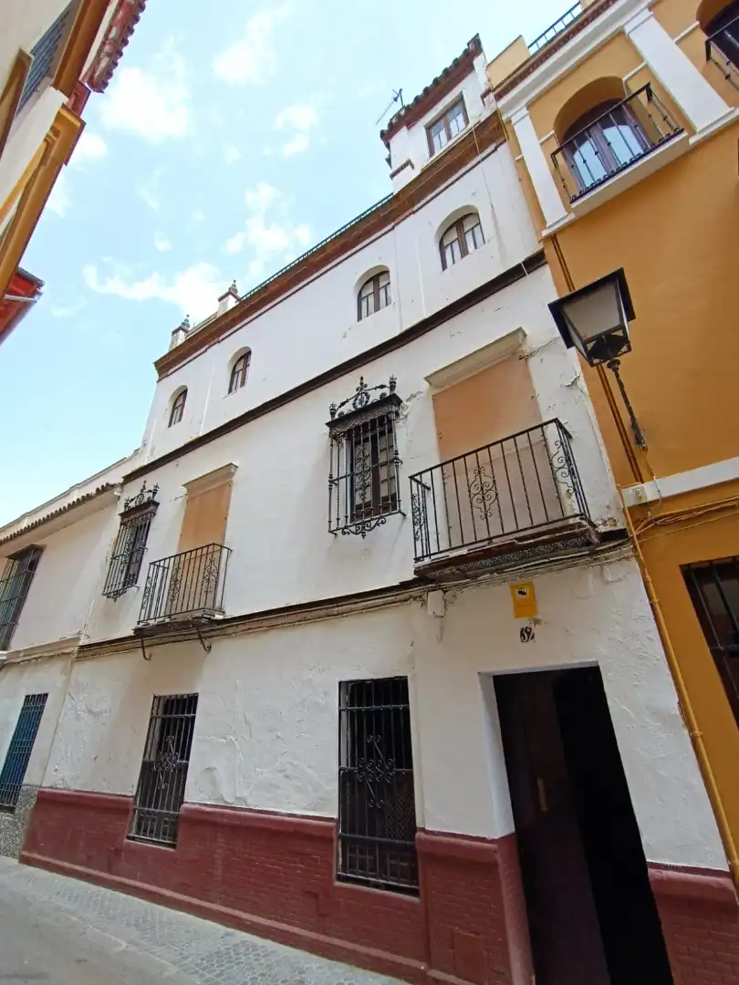 Vista exterior de Casa adosada en venta en Casco Antiguo