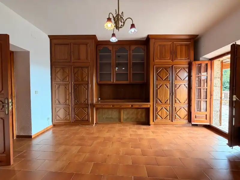 Casa con terraza en venta en Carrer de Figueres, imagen 42