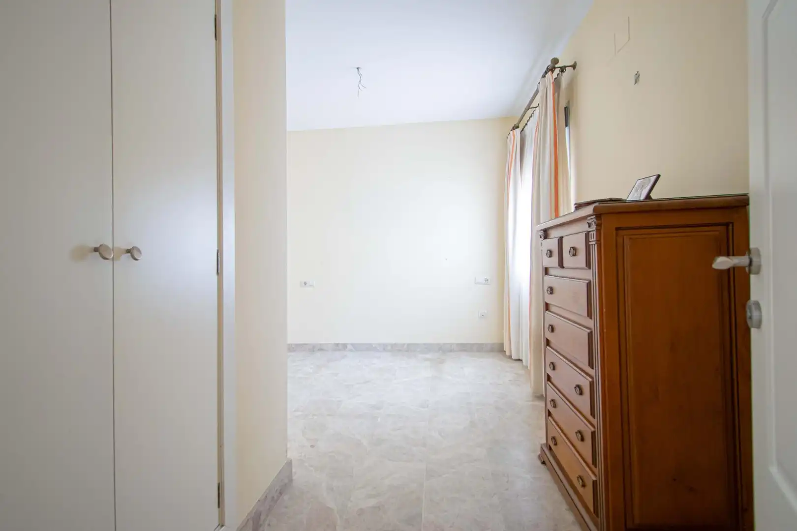 Bedroom of Detached homes for sale in Sevilla  with Air Conditioner, Heating and Private garden