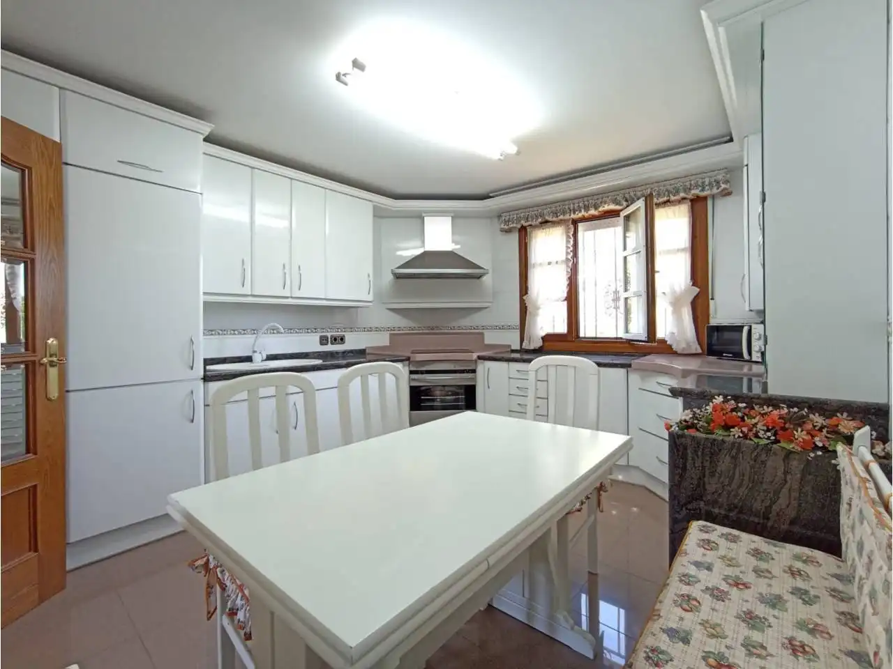 Cocina de Casa o chalet en venta en Cogollos con Calefacción, Jardín privado y Terraza