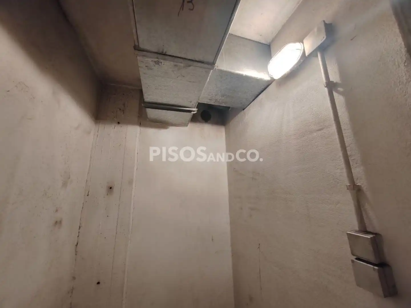Piso en venta en A Coruña Capital  con Calefacción y Trastero