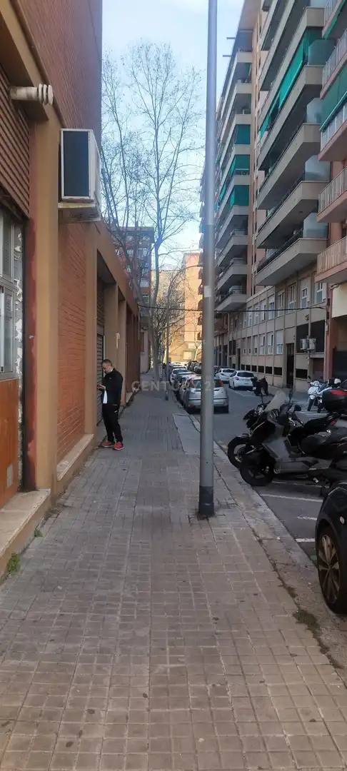 Garage zum Verkauf in Carrer del Treball, 176-186, Barcelona, Spain, Sant Martí de Provençals