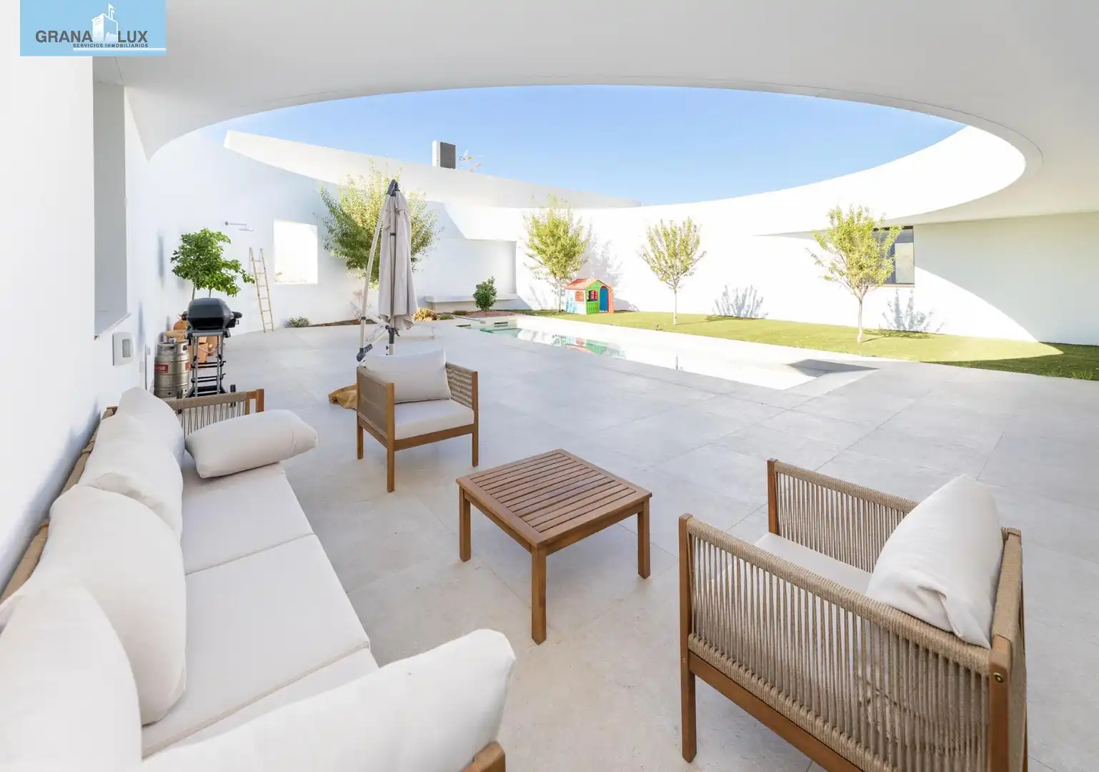 Haus mit Pool zum Verkauf in Calle de la Margarita, imagen 2