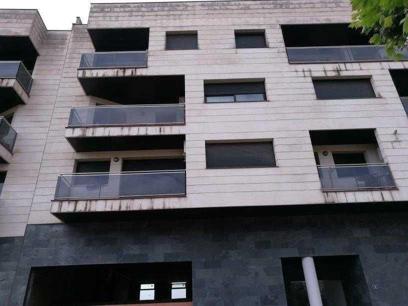 Exterior view of Premises for sale in Rosselló