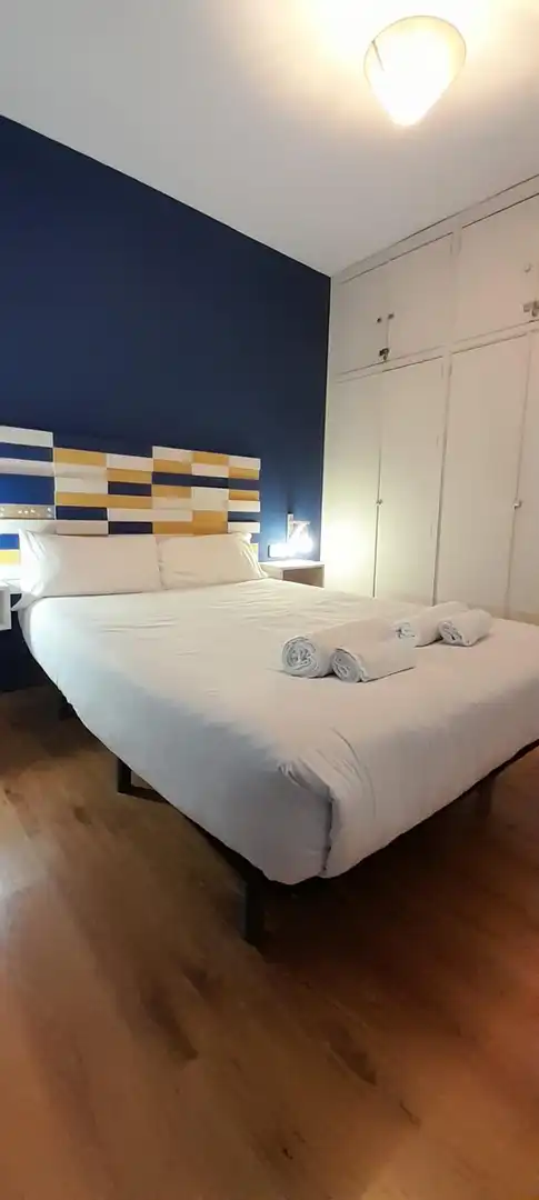 Dormitori de Pis en venda en Córdoba amb Aire condicionat i Balcó