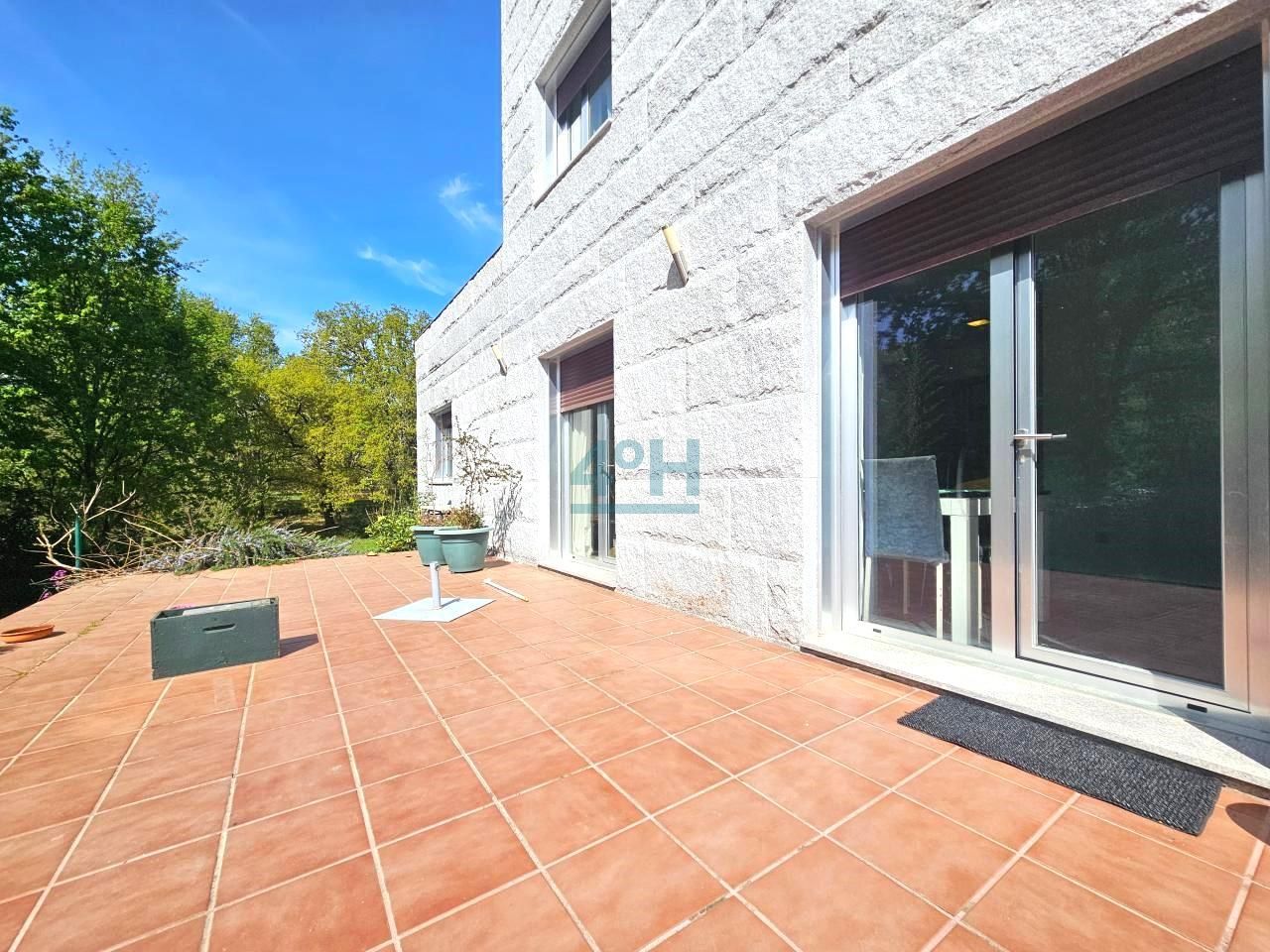 Terrassa de Casa o xalet en venda en Nogueira de Ramuín amb Calefacció, Jardí privat i Terrassa