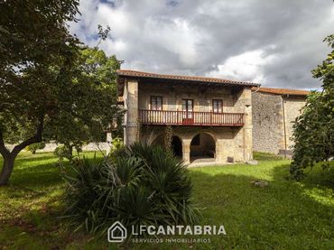 Casa en venda a Corvera de Toranzo