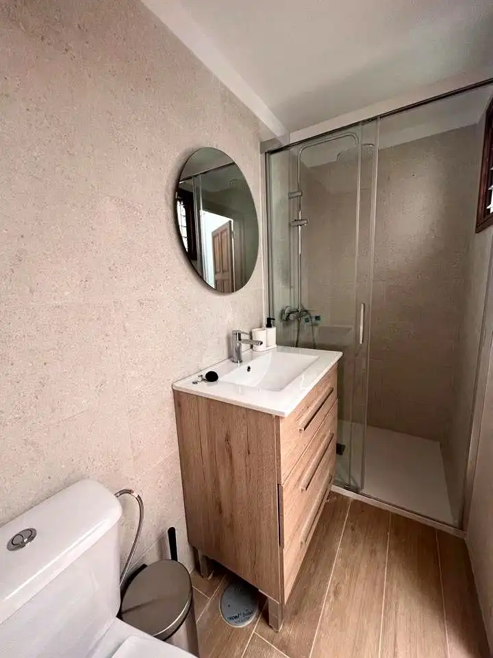 Badezimmer von Wohnung zur untervermieten in San Cristóbal de la Laguna mit Möbliert und Balkon