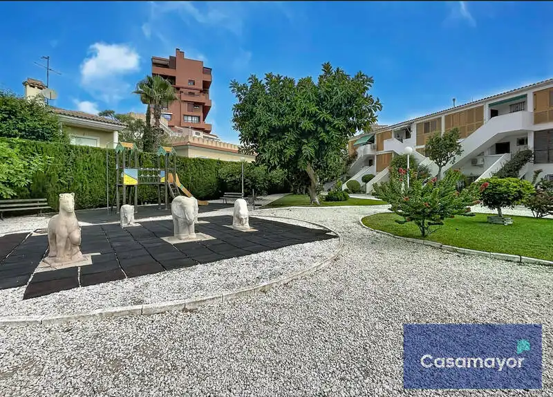 Pis amb piscina en venda a Carrer Elisa Tomàs Yusti 4, imagen 13