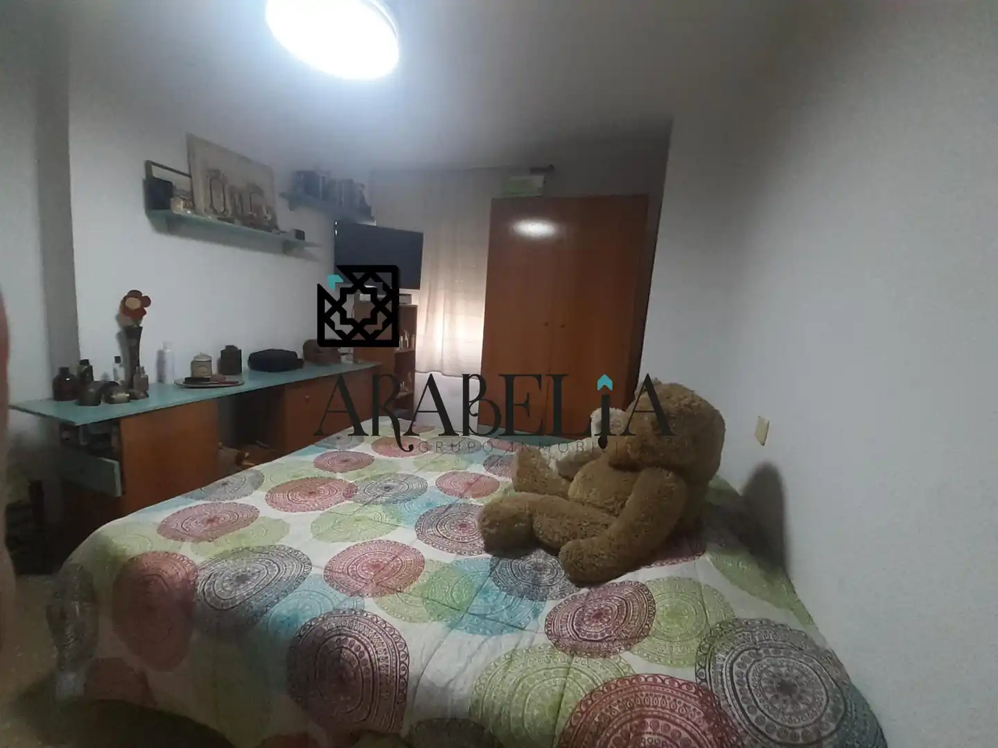 Dormitori de Pis en venda en Córdoba amb Jardí privat i Terrassa
