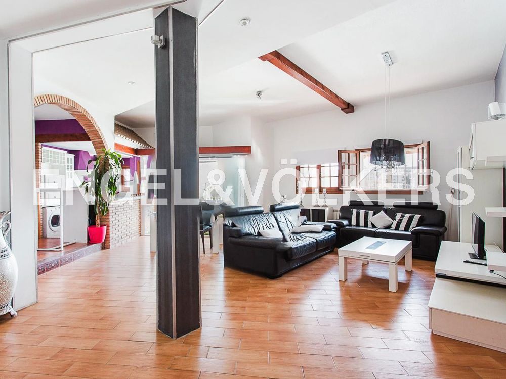 Sala de estar de Apartamento de alquiler en Alboraya con Aire acondicionado, Calefacción y Jardín privado