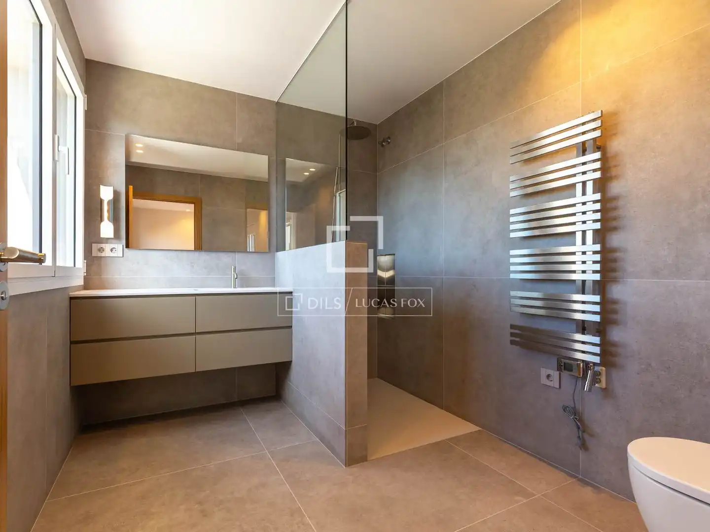 Baño de Casa o chalet en venta en Sant Just Desvern con Aire acondicionado, Jardín privado y Terraza